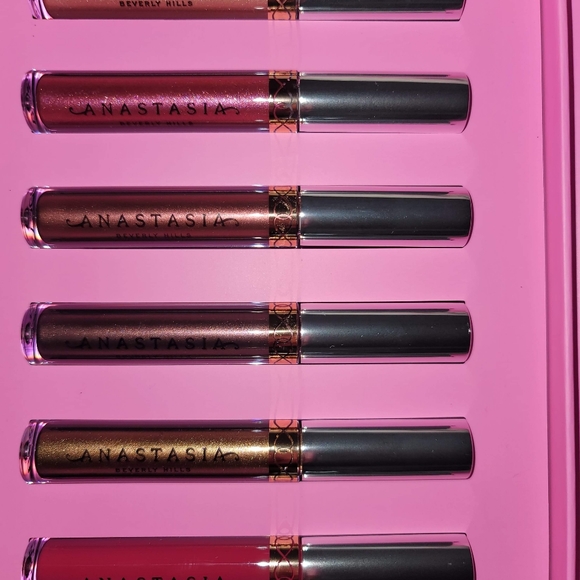 Anastasia Beverly Hills Liquid Lipstick set - Picture 6 of 6